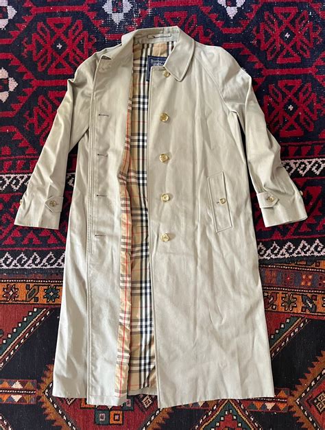 regular vs long burberry trench|burberry camden trench coats.